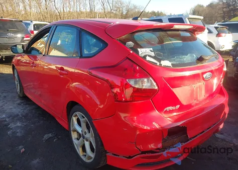 2014 Ford Focus St z USA, uszkodzony, nr VIN 1FADP3L99EL201318